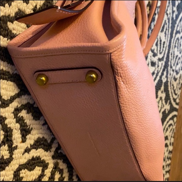 SOLD Coach Rogue 1941 - Picture 8 of 13